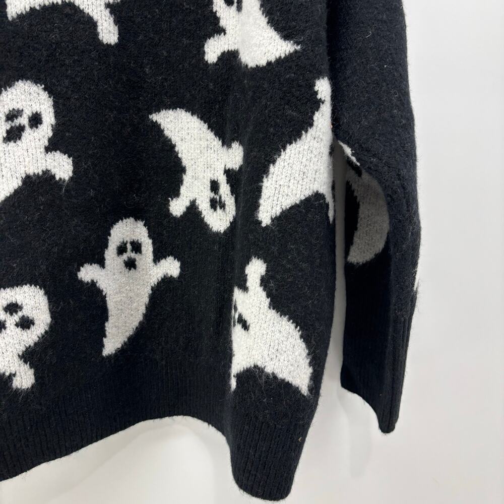 Vince Camuto Womens Medium Black White Ghost Halloween Sweater - Picture 10 of 16